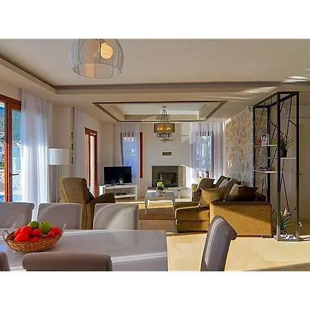 Sleeps 10 Pool Air Con Wifi Villa *